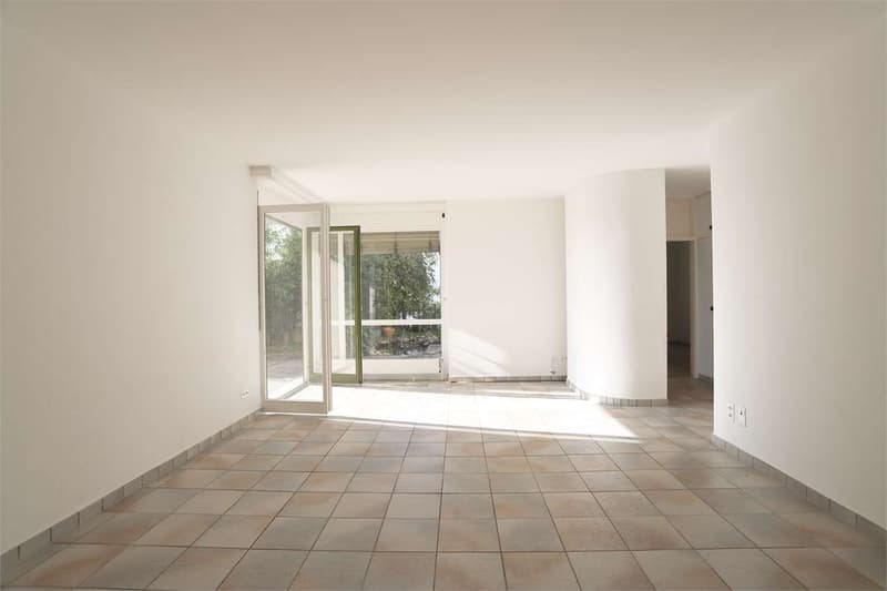 4,5 Locali con Giardino e Vista Lago - CASA SECONDARIA (2)