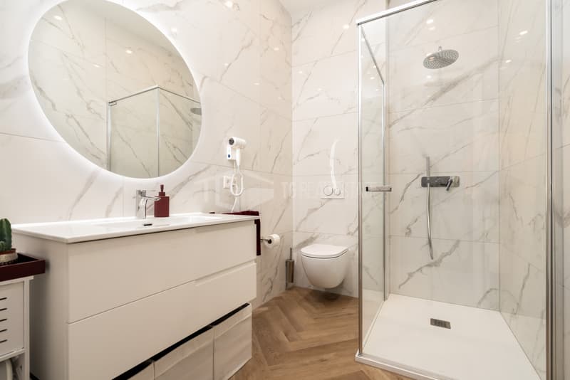 Appartement élégant meublé dans le centre de Lugano (9)