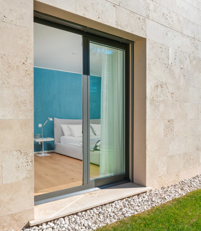 APPARTAMENTO CON PIACEVOLE VISTA LAGO (2)
