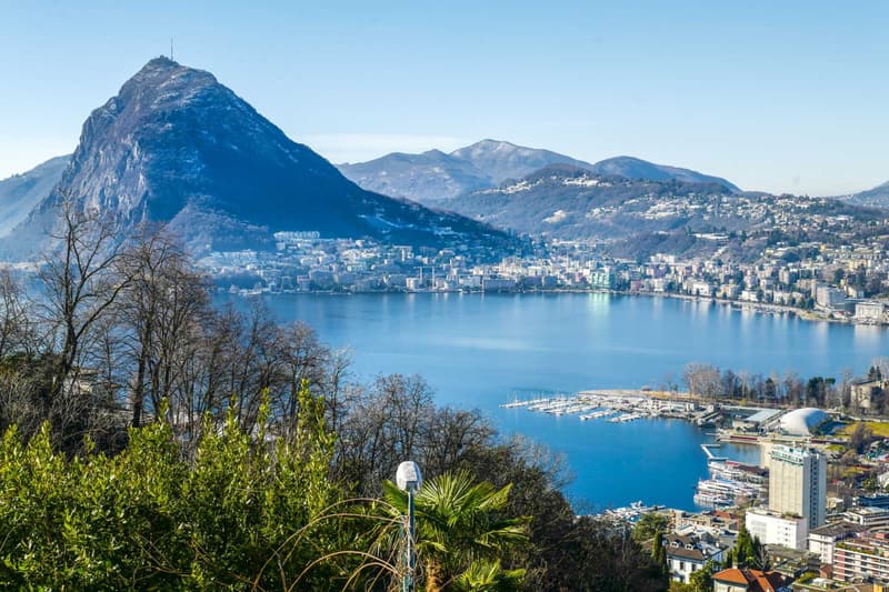 Nouvel appartement spacieux 4,5 pièces avec vue sur le lac et jardin (8)
