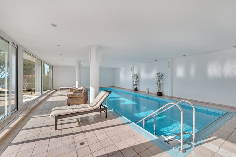 Duplex élégant avec une vue à couper le souffle sur le lac. (5)