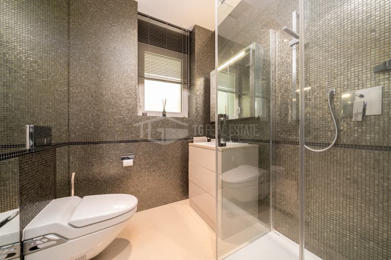 Elegante Attico di lusso con panoramica vista lago (10)