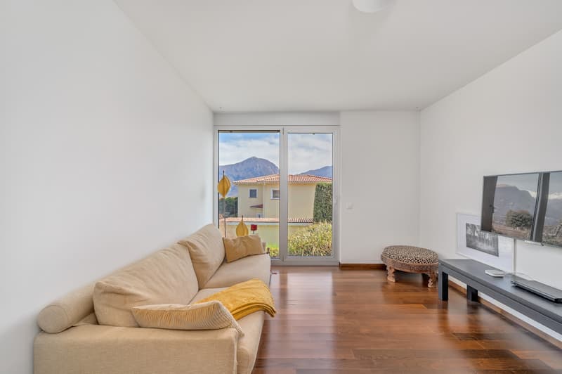 Exklusives Design-Villa mit Seeblick und absoluter Privatsphäre (6)