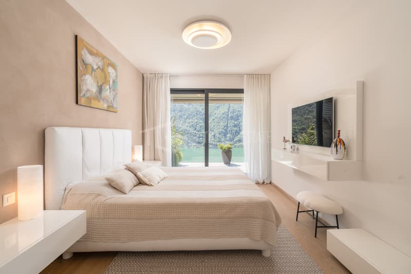 Esclusivo appartamento 3,5 loc. vista lago in vendita a Morcote (11)