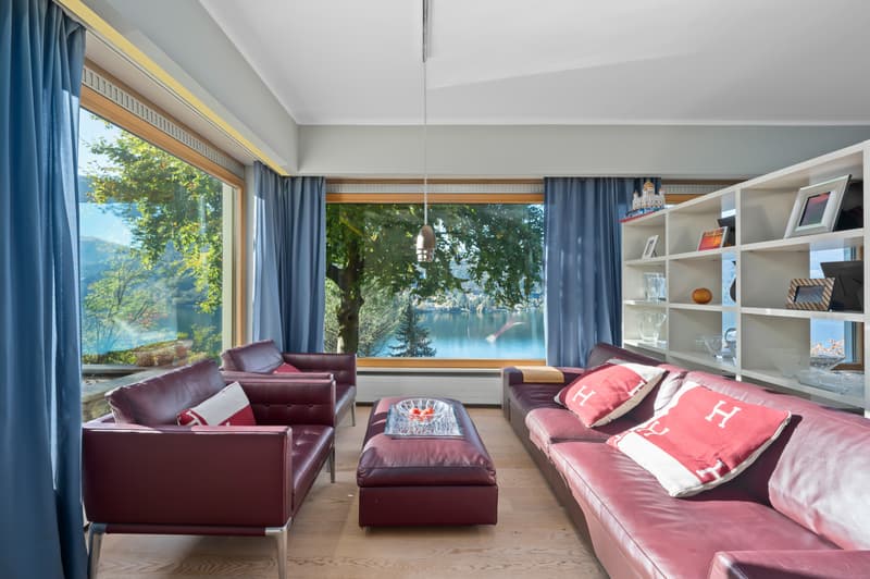 Villa élégante avec vue sur le lac et piscine (6)