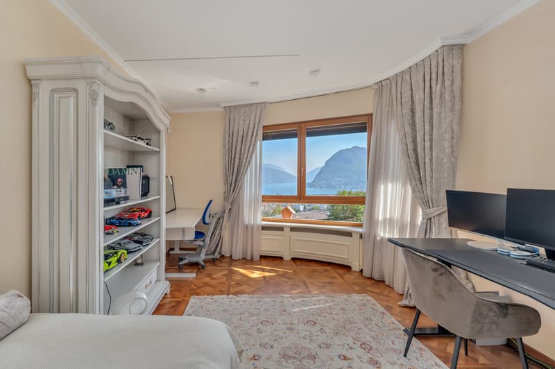 Villa prestigieuse avec vue sur le lac (6)