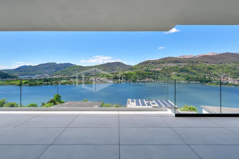 Attique avec vue splendide sur le lac à Montagnola (7)
