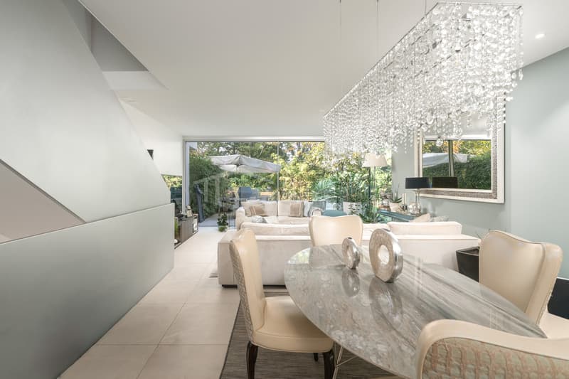 Splendide triplex avec une agréable intimité (13)