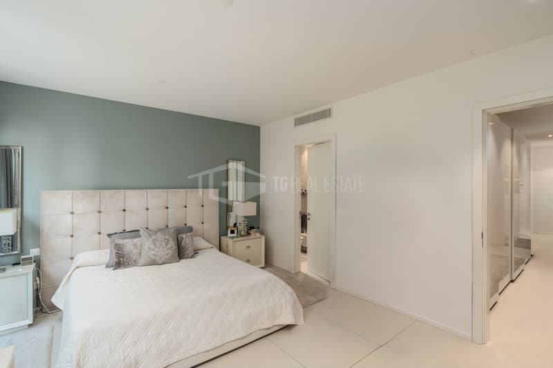 Splendide triplex avec une agréable intimité (4)