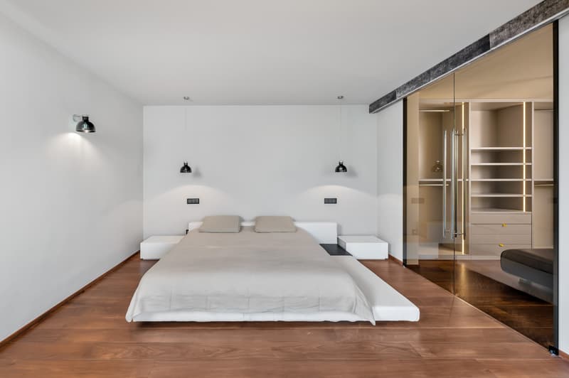 Prestigöses Anwesen mit Seeblick, Pool und privater Anlegestelle (2)