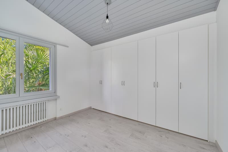 VILLA 5.5 LOCALE MIT STADT- UND LUGANERSEE-BLICK (4)