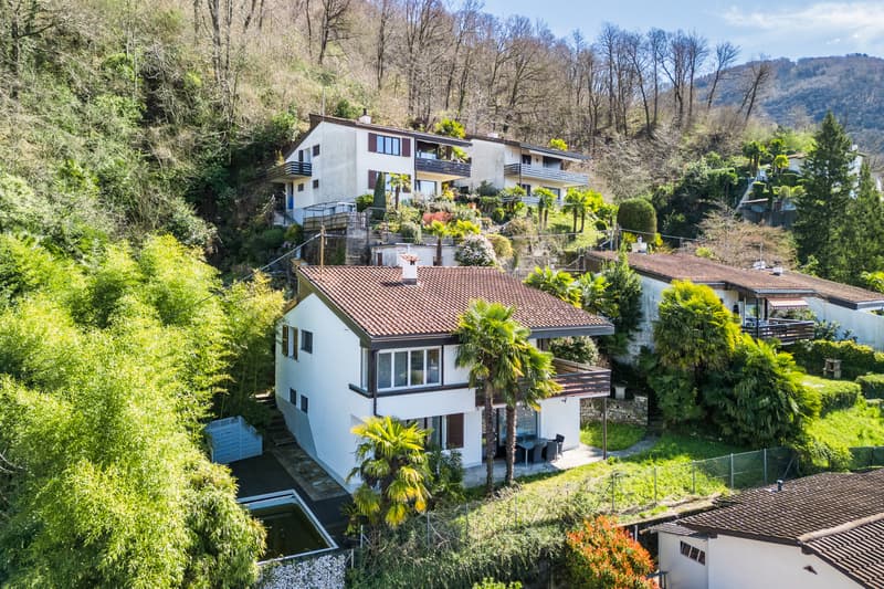 VILLA 5.5 LOCALE MIT STADT- UND LUGANERSEE-BLICK (8)