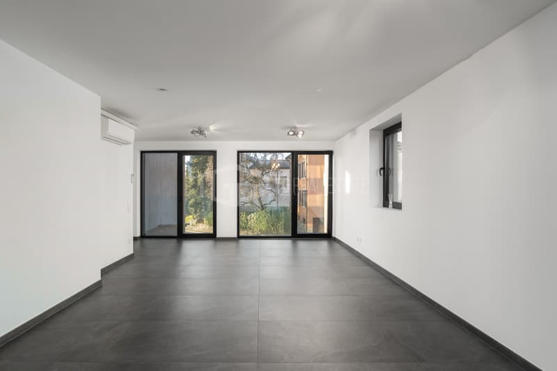 UFFICIO DI ALTO STANDING IN RESIDENZA CONTEMPORANEA (9)