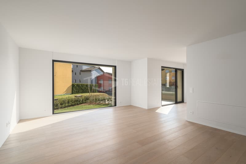 HELLES 4.5-ZIMMER-WOHNUNG MIT GARTEN (4)