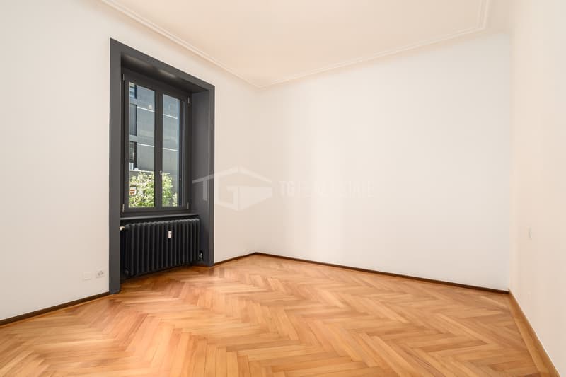 Elegantes 4.5-Zimmer-Wohnung in einem Altbau in der Lugano-Innenstadt (7)