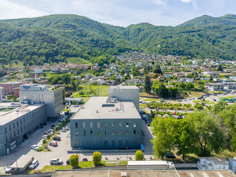 Modern Office in Manno (2)