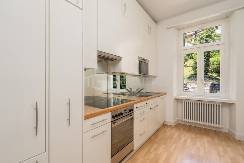 ELEGANTE APPARTAMENTO DI 5.5 LOCALI CON SPETTACOLARE VISTA LAGO (8)