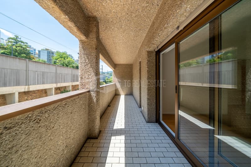 DUPLEX DI 4.5 LOCALI CON VISTA LAGO A PARADISO (11)