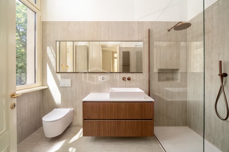 Appartement de charme à deux pas du Parco Ciani (7)
