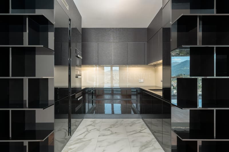 Prestiges Wohnung mit 4.5 Zimmern und atemberaubendem Seeblick (6)