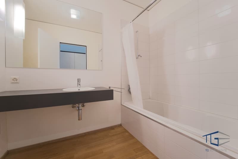LOFT CON TERRAZZA ARREDATO A LUGANO (5)
