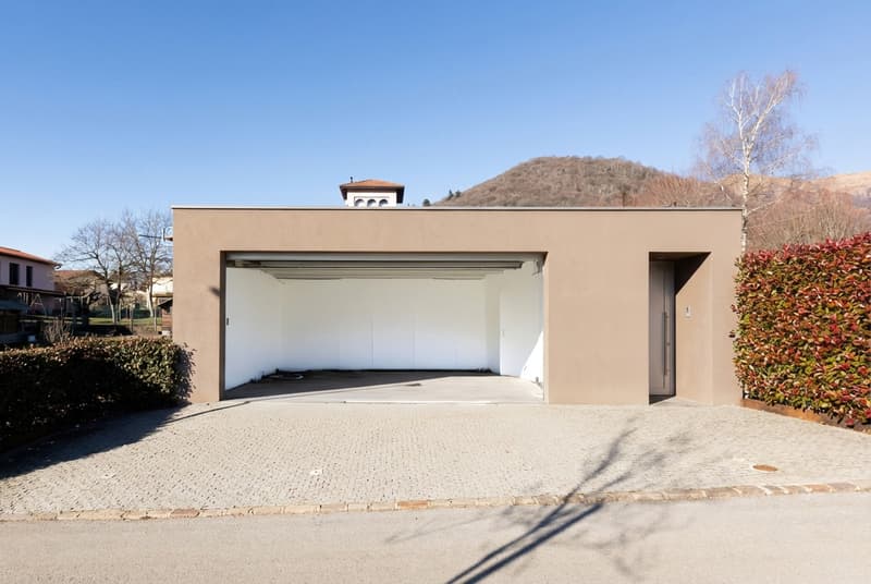 Modern villa with pool and large land 1000 sqm (4)