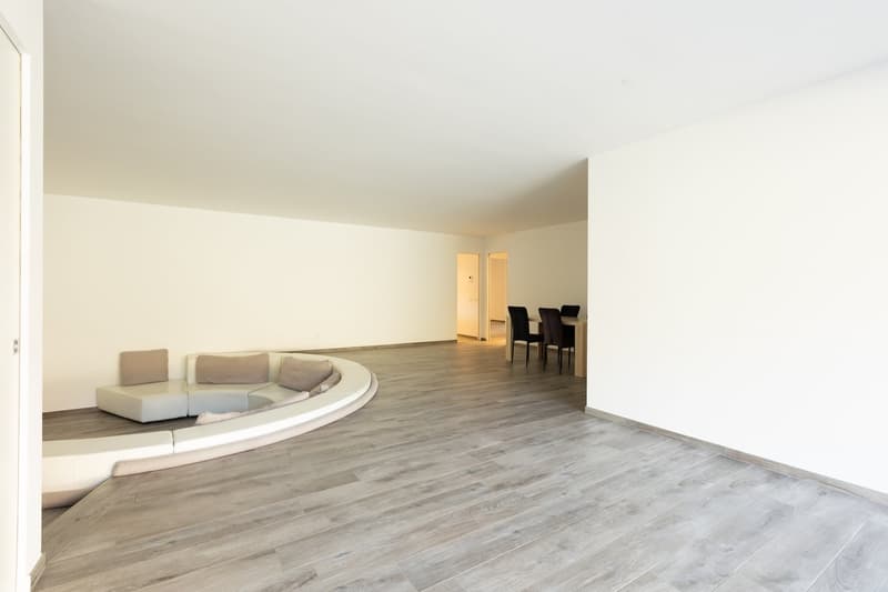 Modern villa with pool and large land 1000 sqm (8)