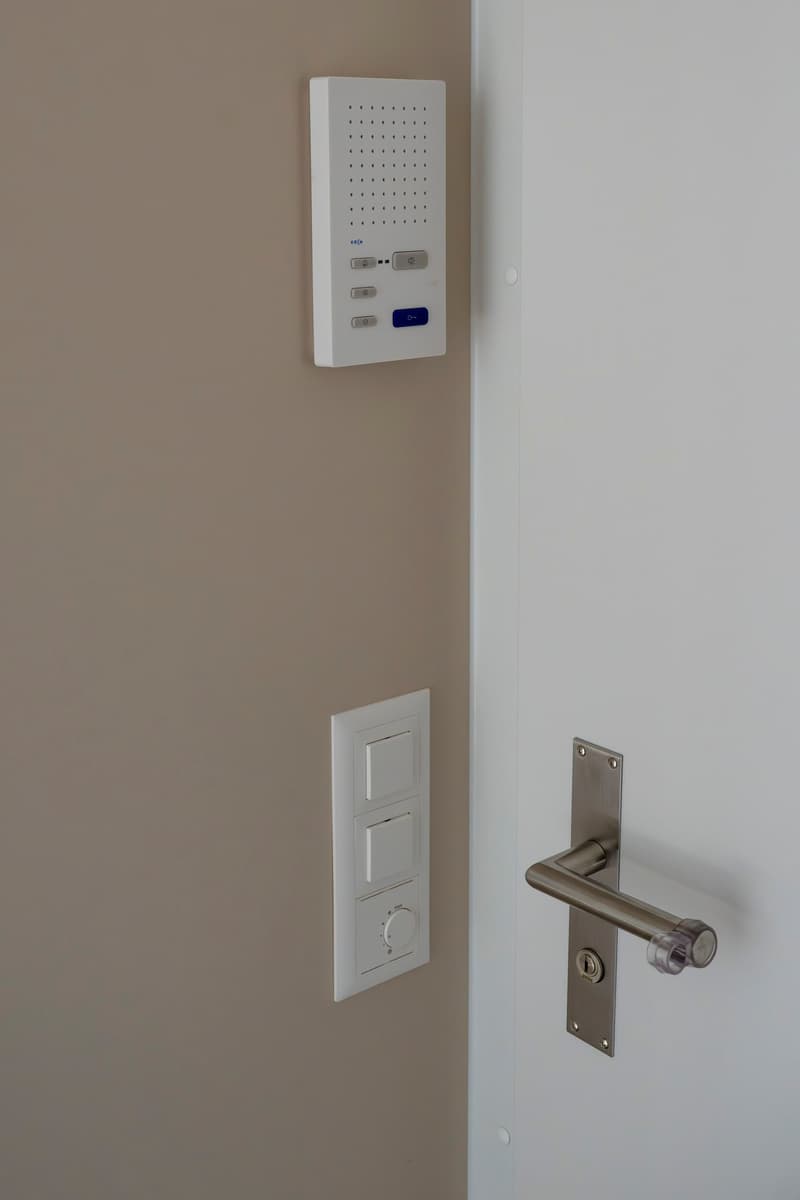Premier contrat de location d'un charmant appartement 2.5 pièces dans un endroit calme avec une belle cour intérieure et vue sur le Pilatus (10)