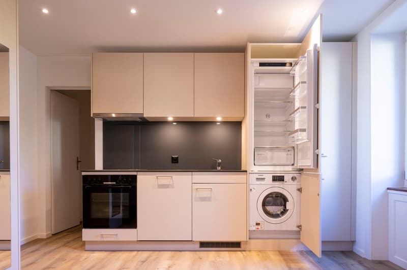 Erstbezug Charmante 2-Zimmer-Wohnung teilmöbliert mit Gartensitzplatz und schönem Innenhof (5)