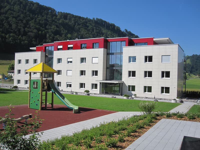 Appartement avec place assise dans le jardin : de haute qualité et proche de la ville dans le quartier populaire de Lucerne-Littau (14)