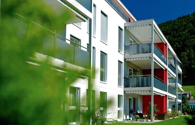 Appartement avec place assise dans le jardin : de haute qualité et proche de la ville dans le quartier populaire de Lucerne-Littau (1)