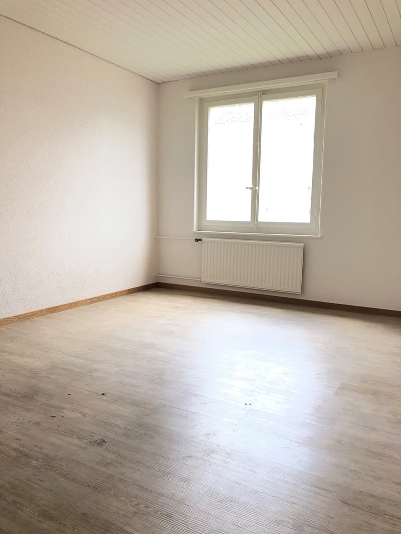 4-room apartment at a fair price. (9)