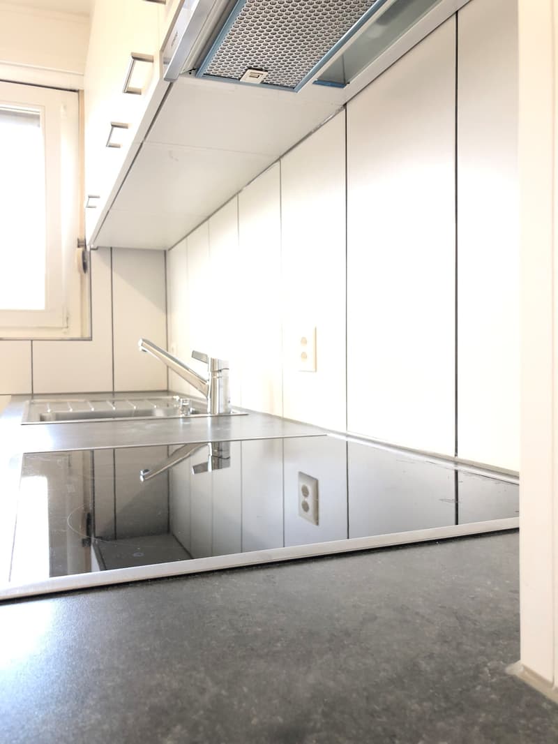 4-room apartment at a fair price. (5)