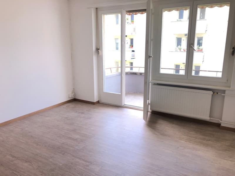 4-room apartment at a fair price. (13)