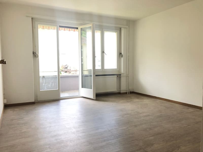4-room apartment at a fair price. (12)
