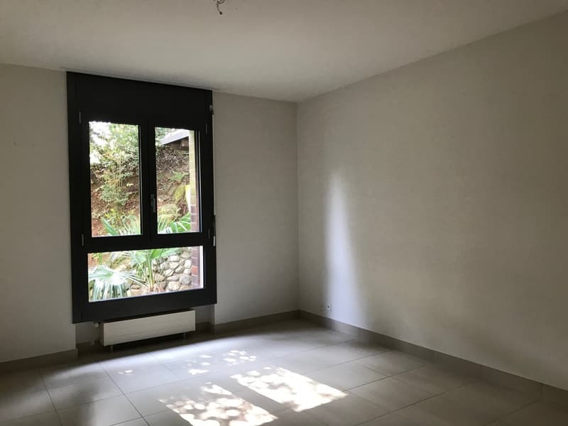Appartamento con giardino in zona tranquilla (9)