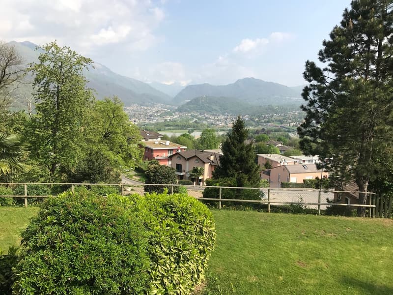 Appartamento con giardino in zona tranquilla (16)