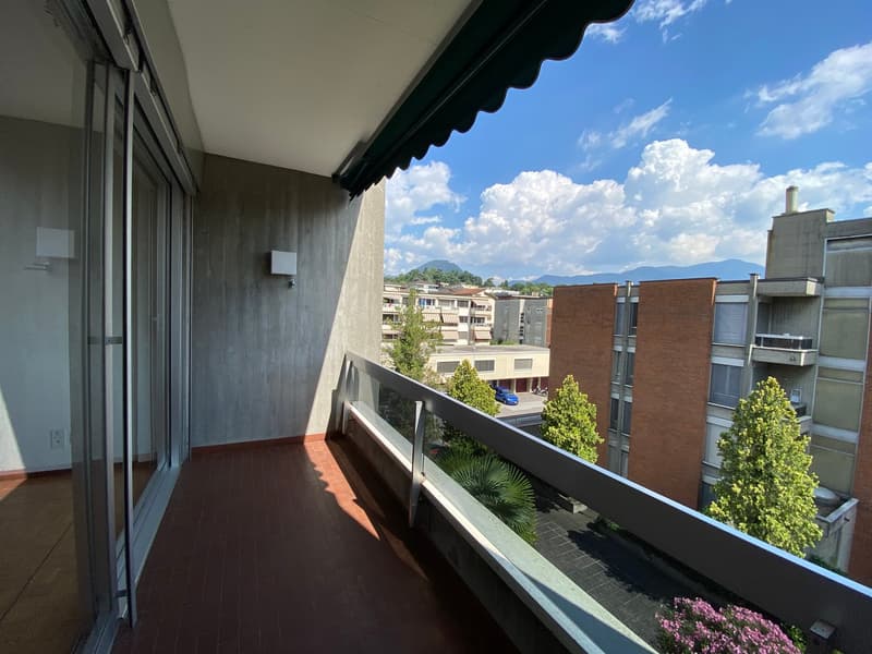 Lugano-Savosa, appartamento 2.5 locali (8)