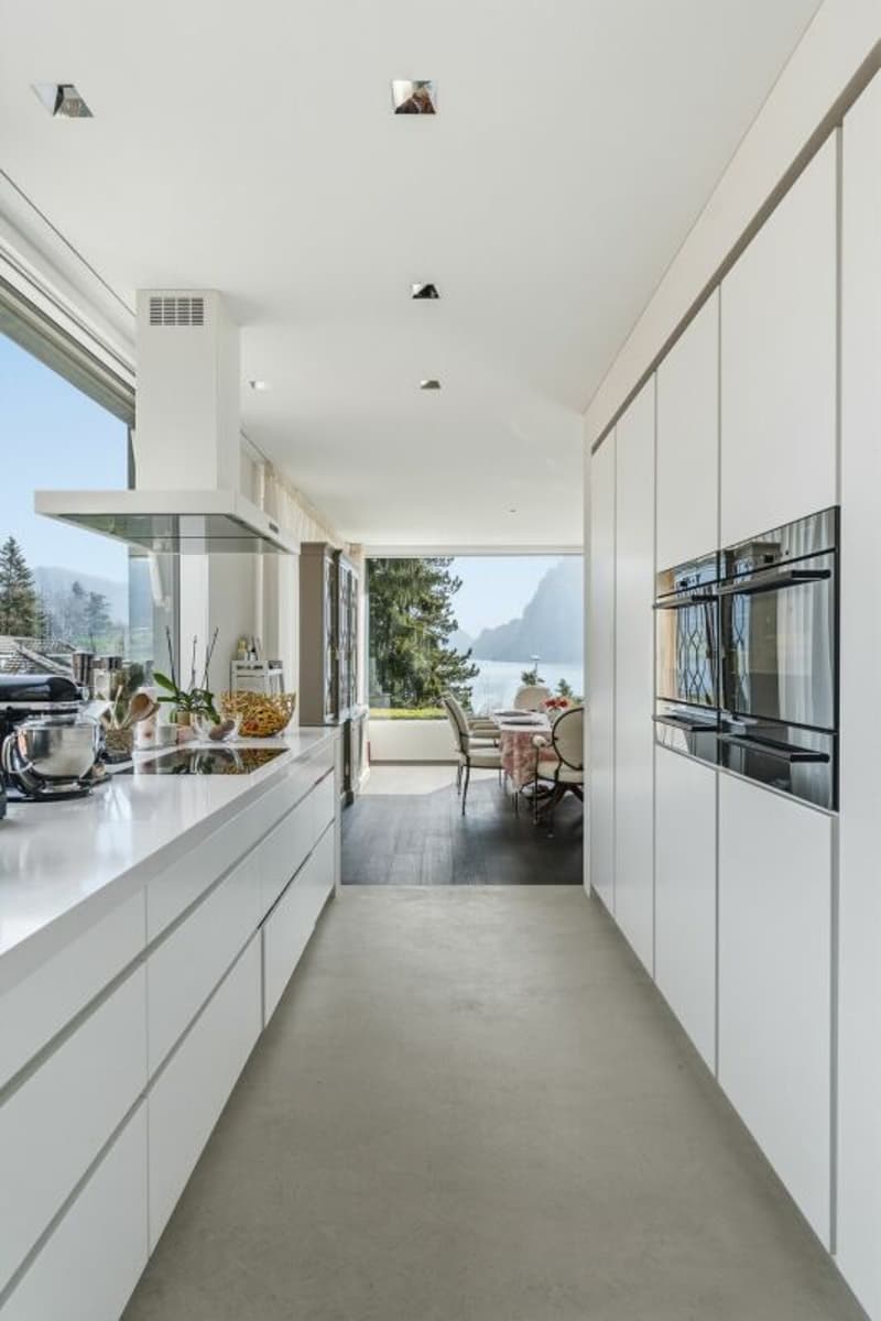 Pearl by the Lake: Exclusive Semi-Detached Villa in the Style of a Mansion (16)