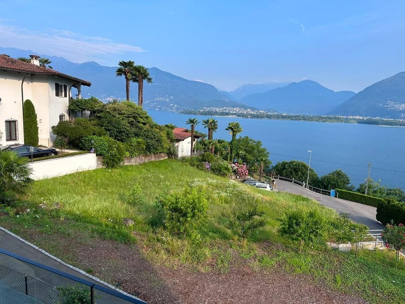 TERRENO UNICO CON VISTA MOZZAFIATO A 180° SUL LAGO MAGGIORE (3)