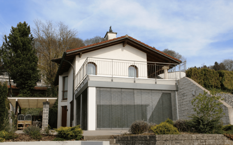 Pour célibataires et couples - appartement dans une maison unifamiliale (1)