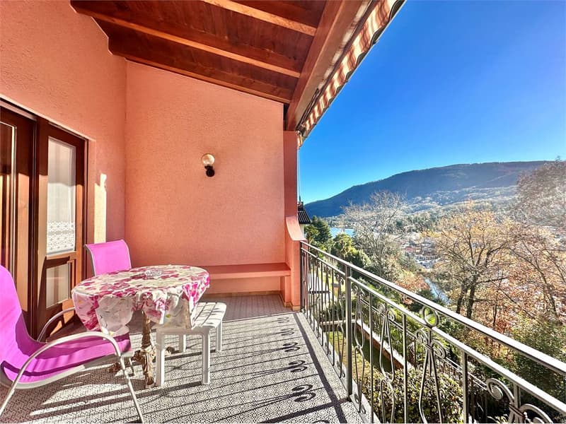 Villa del Sole - Proprietà esclusiva vista lago, piscina e grande pote (11)