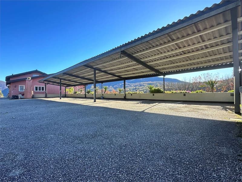 MALCANTONE - Villa trasformata in Hotel Garni (13)