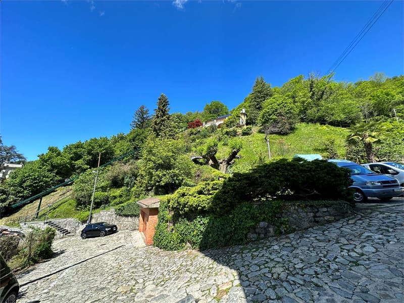 A CURIO surrounded by greenery - 2.5-room duplex (13)