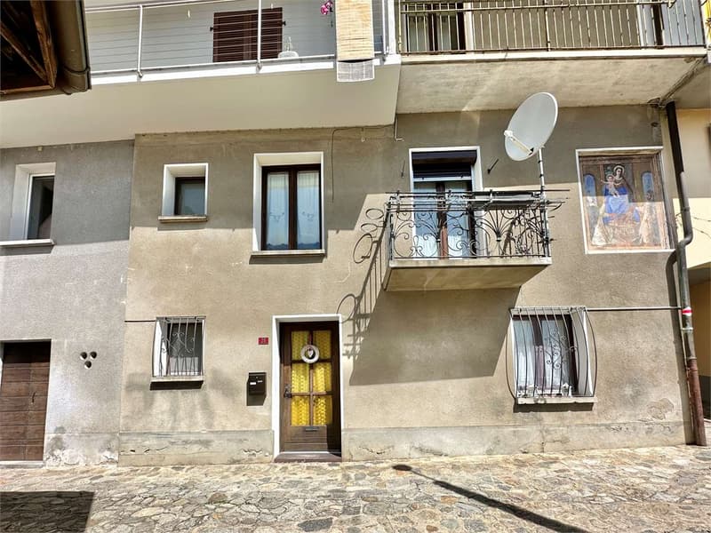 A CURIO surrounded by greenery - 2.5-room duplex (12)