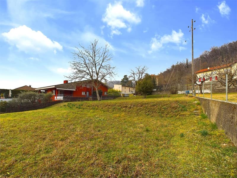 Terreno Edificabile ad Arzo (5)