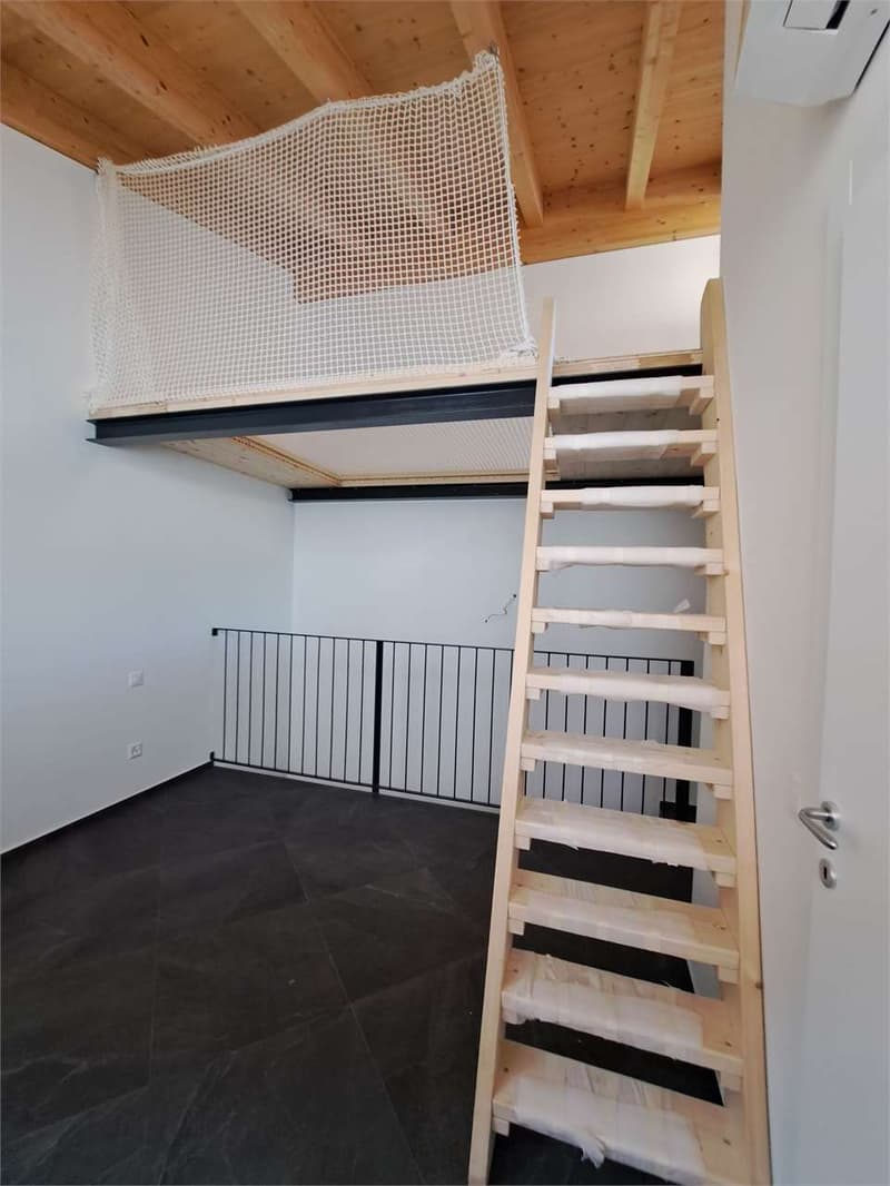 Riva S. Vitale ...à deux pas du lac, nous vendons un duplex moderne de 3,5 pièces (5)