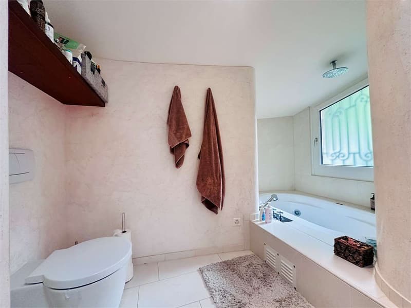 RUVIGLIANA - Duplex 4.5 con magnifica vista lago (12)