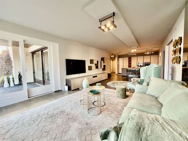 Appartement 3.5 pièces avec vue sur le lac à Porza (Lugano) à louer (2)