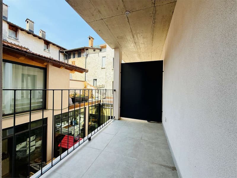 Appartement élégant de 2.5 pièces à louer à Riva San Vit (10)